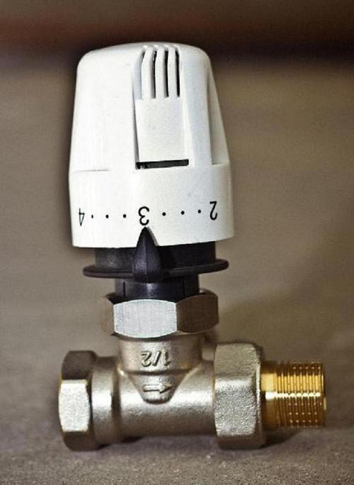 Hvordan justere temperaturen på varmebatteriet? Temperaturregulatorer for radiatorer