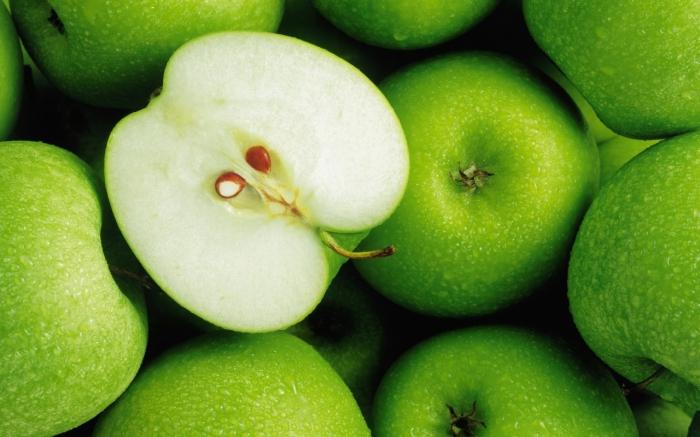 Hva er de nyttige egenskapene til et eple