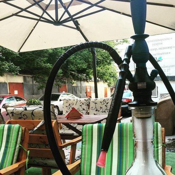 hookah med en sommer veranda i Moskva 