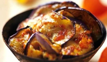 Delikate retter fra eggplant: oppskrifter