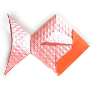 Origami fisk med egne hender