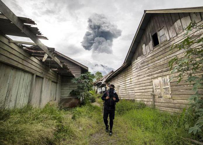 Indonesisk vulkan Sinabung (bilde)