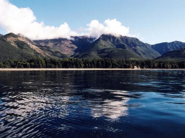 Lake Pustoye i Kemerovo-regionen