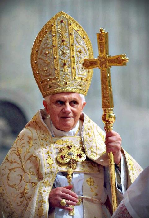 Pave Benedict XVI 