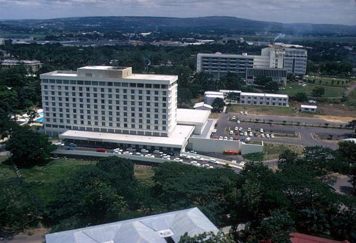 Hovedstaden i Zaire. Byen Kinshasa. Den demokratiske republikken Kongo