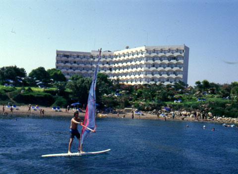 Crystal Springs beach hotel vurderinger